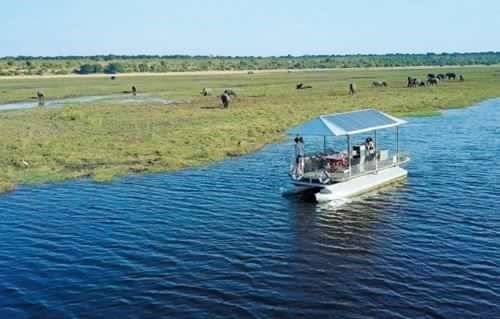 BEST OF BOTSWANA & VICTORIA FALLS