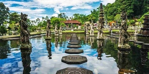 BALI DELUXE Indonesia