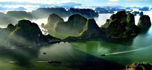 IN BICICLETTA LUNGO IL DELTA DEL FIUME ROSSO Vietnam