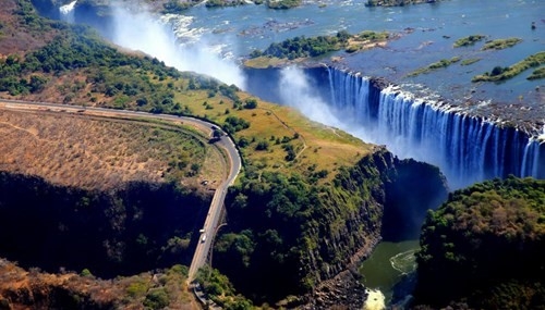 ZIMBABWE, SELF - DRIVE Zimbabwe